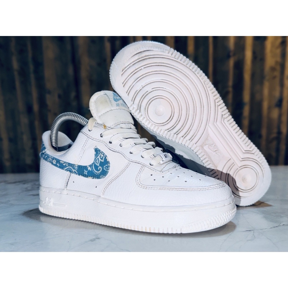 Size 6.5 - Nike Women's Air Force 1 '07 Essentials Blue Paisley